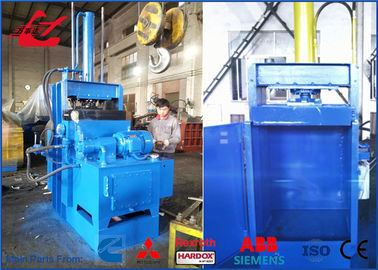 Máquina grande del compresor de la prensa de la caja de la trituradora de tambor de acero del residuo de la salida funcionamiento estable de la fuerza de la prensa de 25 toneladas alto